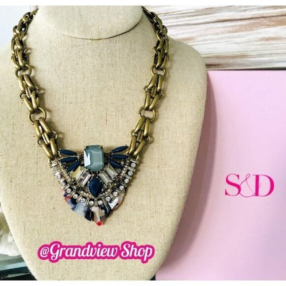 Stella & Dot Esmeralda Esmerelda Blue and Clear Crystal Statement Necklace - Picture 6 of 10